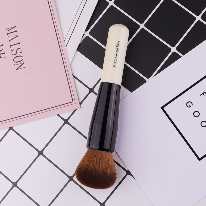Powder Makeup Brush Wood Handl - Beauty Queen Makeup บทวิจารณ์และราคา